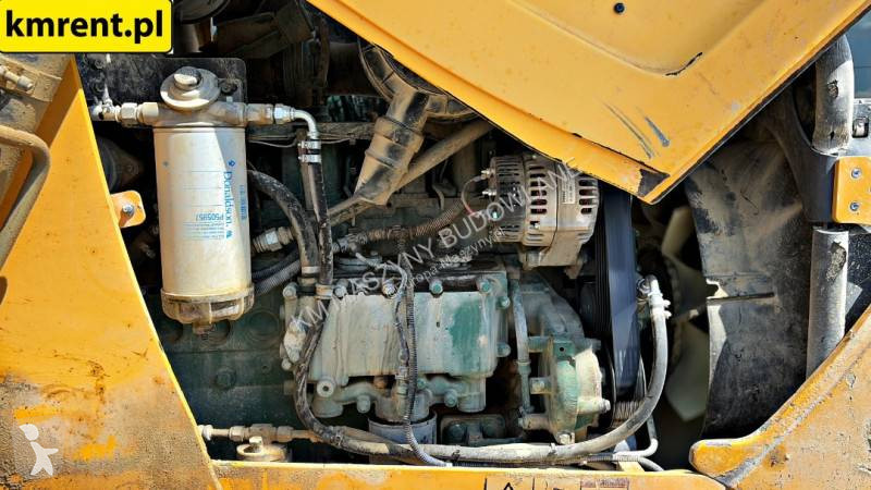 Retroescavadora Volvo BL 71 KOPARKO-ŁADOWARKA...