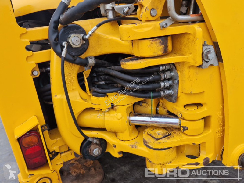 Retroescavadora JCB 3CX P21 ECO