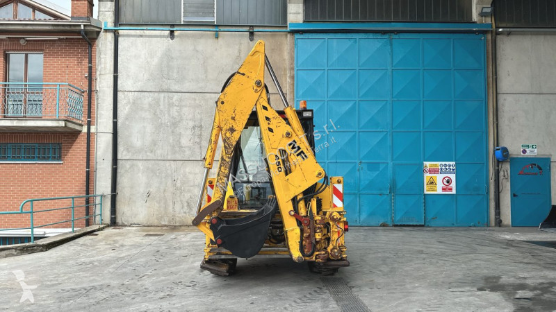 Экскаватор-погрузчик MF Automation 60HX 4X4