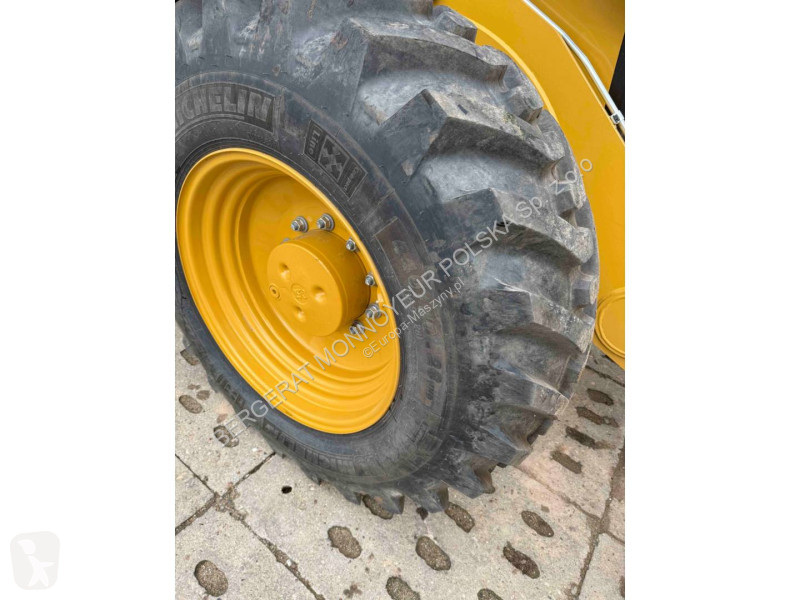 Koparko-ładowarka Caterpillar 434