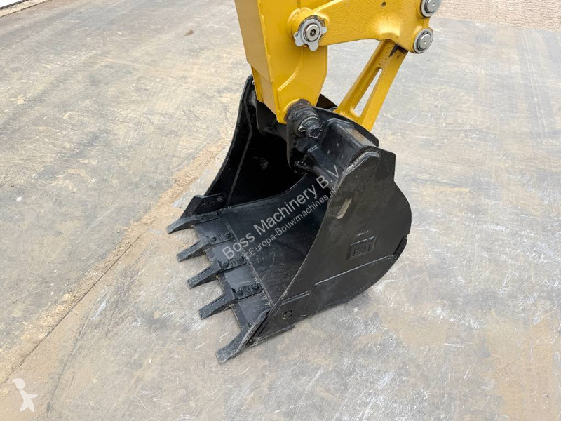 Rýpadlo-nakladač Caterpillar 424 - BRAND NEW /...