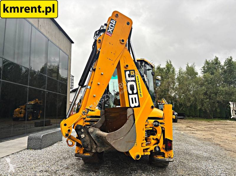 Tractopelle JCB