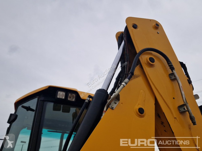 Retroescavadora JCB 3CX P21 ECO