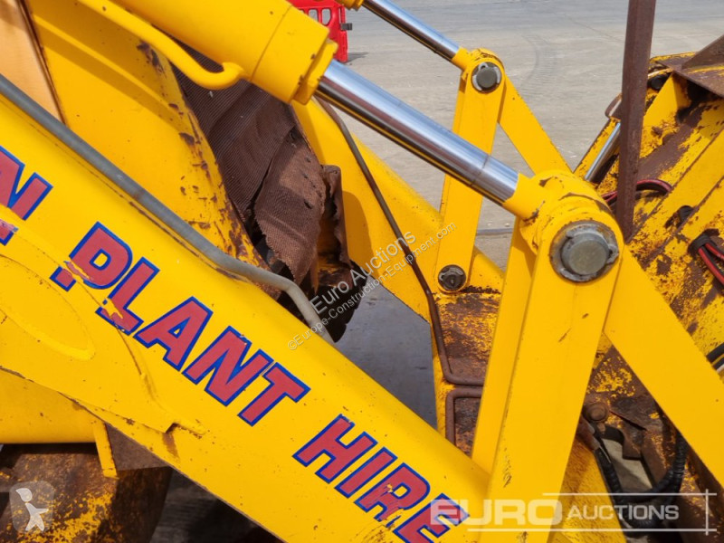 Retroescavadora JCB 3CX