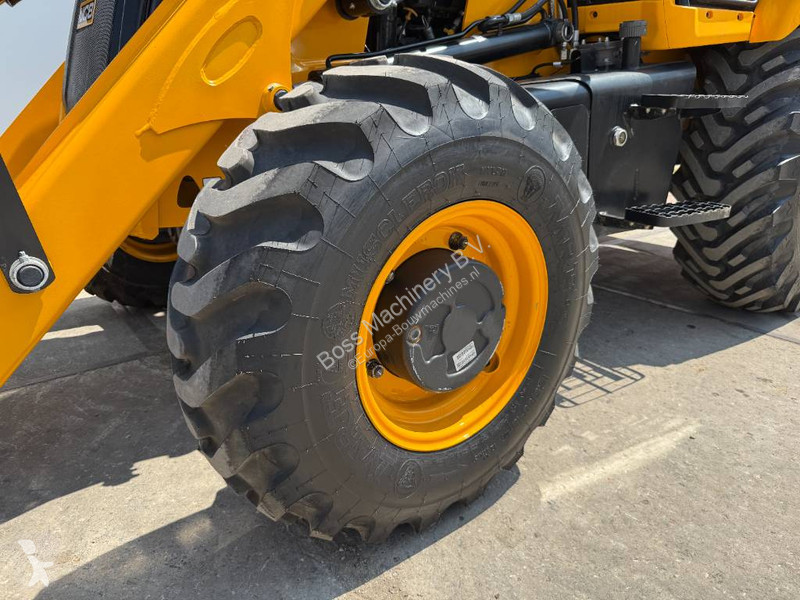 Bagr JCB 3DX /  Plus 4WD - New / Unused/ Hammer...