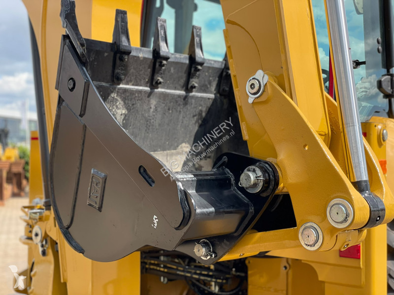 Rýpadlo-nakladač Caterpillar 424