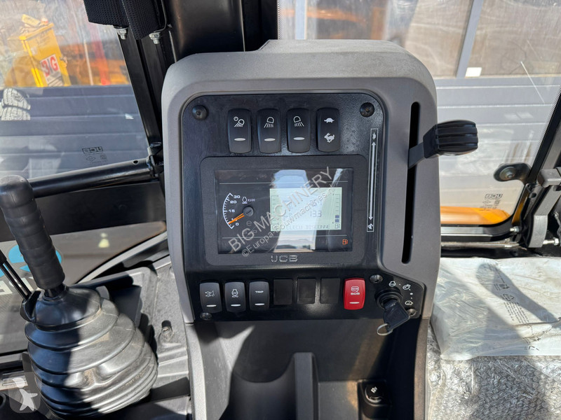 Retroescavadora JCB 3DX 4x4 Xtra with...