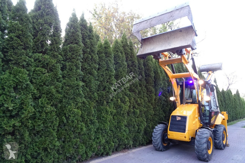Retroescavadora JCB 2CX SM 4 WS