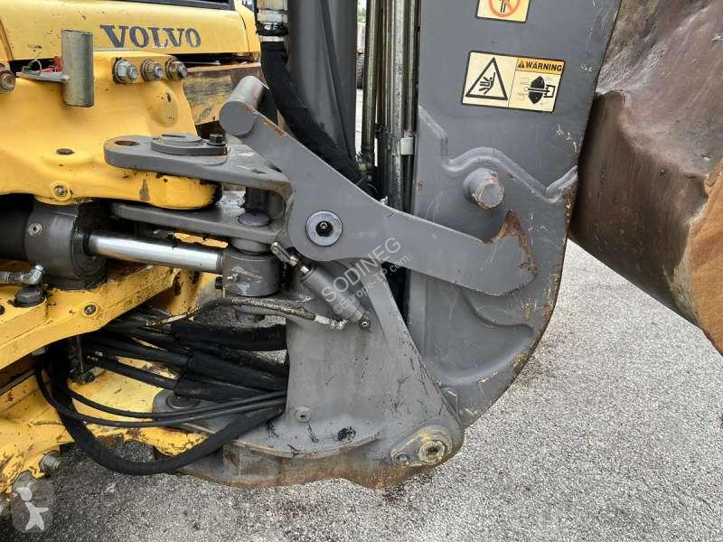 Traktor med grab Volvo + POWERSHIFT