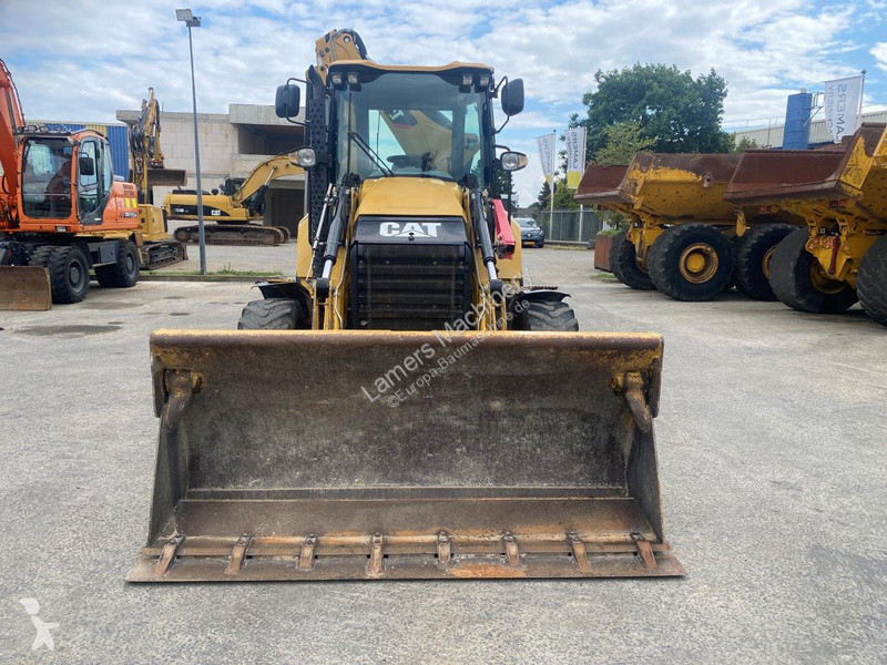 Traktor med grab Caterpillar 2 NVT