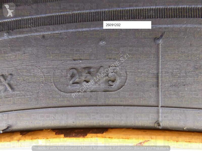 Rýpadlo-nakladač Case