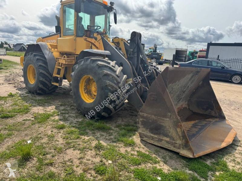 Bagr Volvo L120E