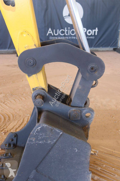 Tractopelle New Holland B80B