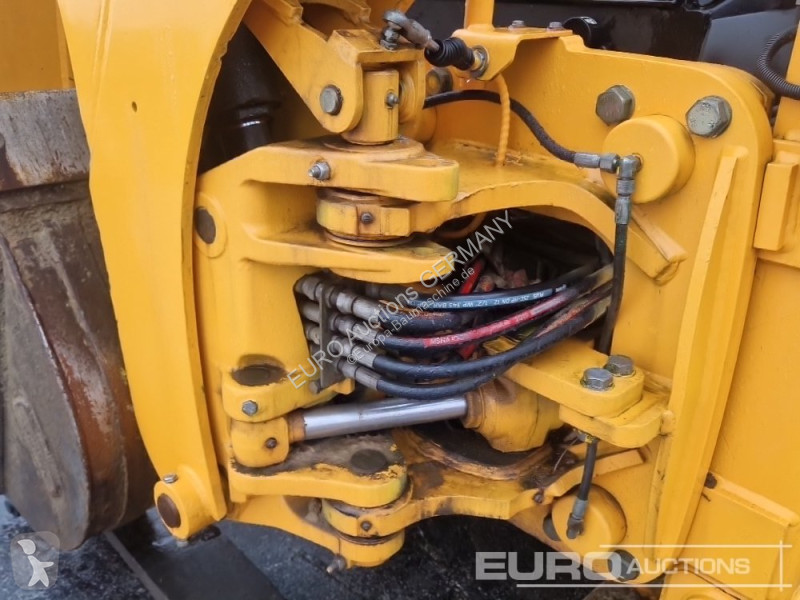 Buldoexcavator JCB 2CX
