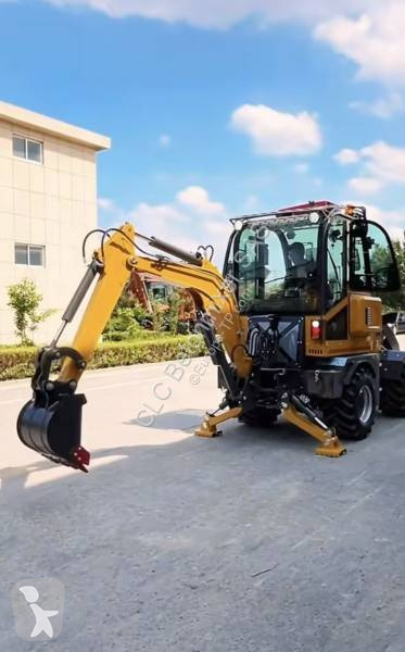 Bagr CLC Tracto Pelle T 4200