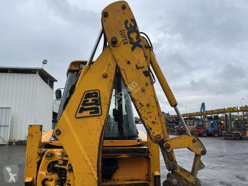 Retroescavadora JCB SUPER