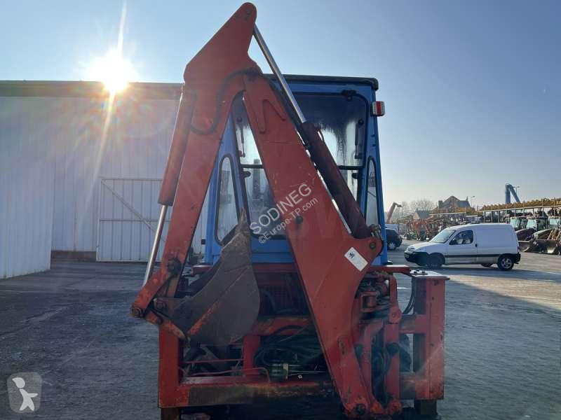 Retroescavadora Kubota
