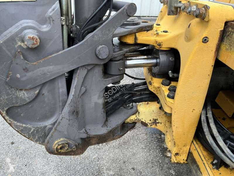 Traktor med grab Volvo + POWERSHIFT