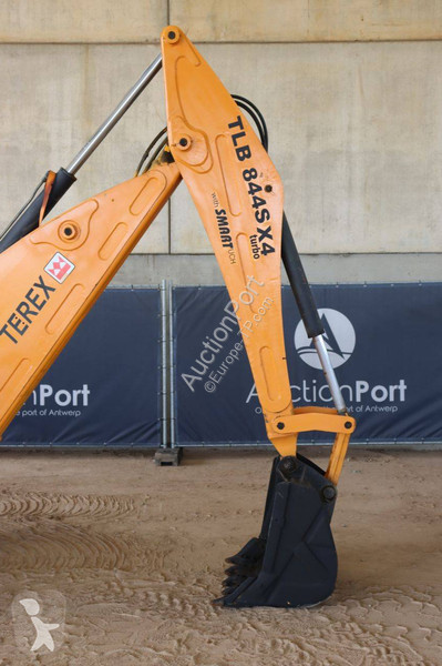 Tractopelle Terex TLB 844SX4