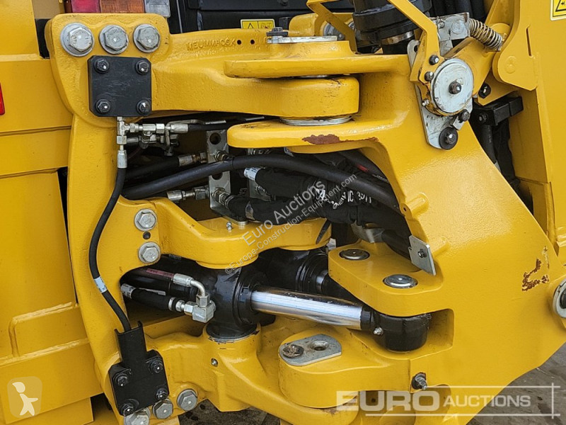Retroescavadora Caterpillar 424