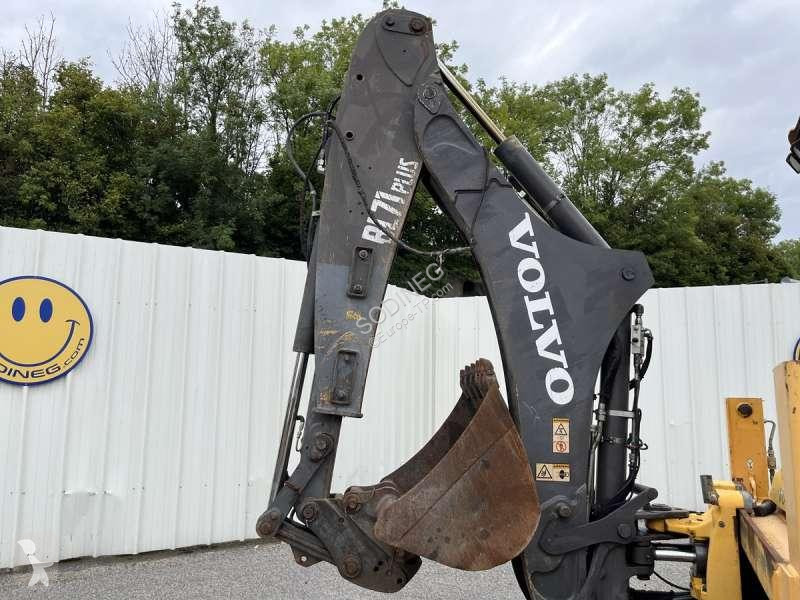 Traktor med grab Volvo + POWERSHIFT