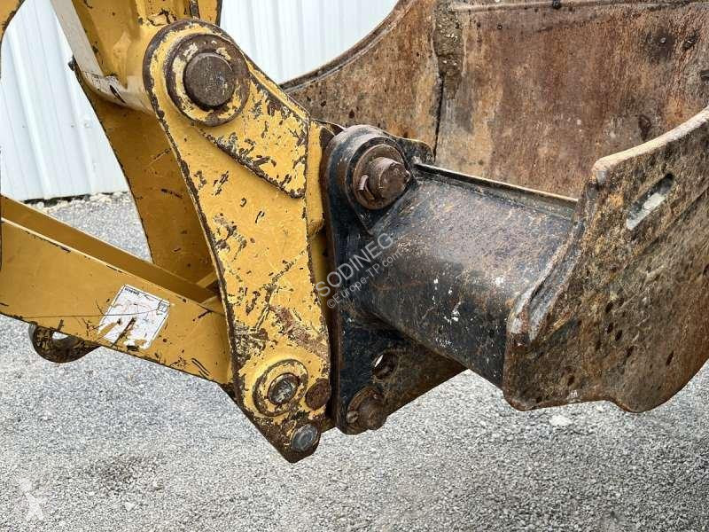 Экскаватор-погрузчик Caterpillar
