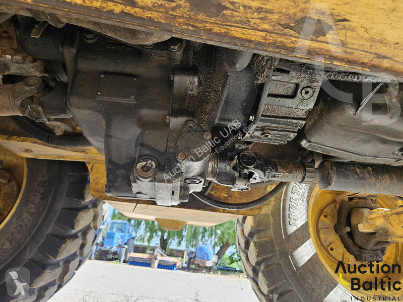 Bagr Komatsu E0