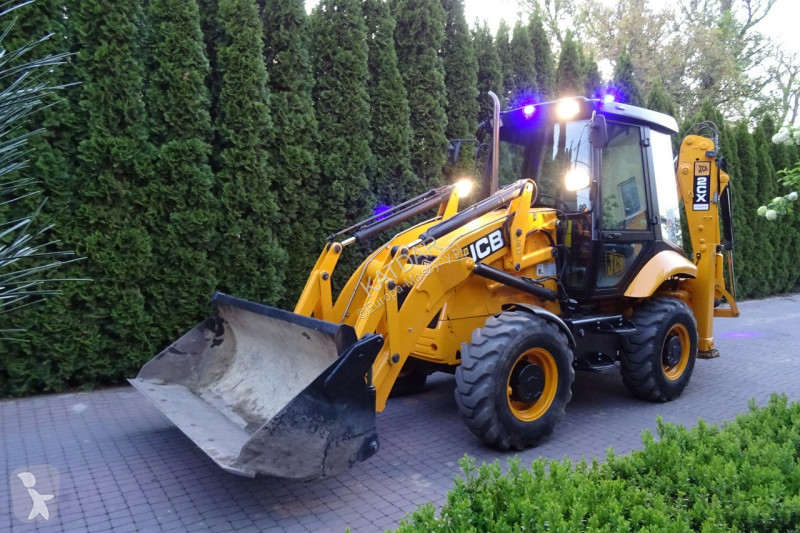 Retroescavadora JCB 2CX SM 4 WS