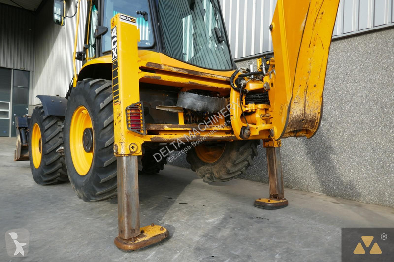 Traktor med grab JCB PRO