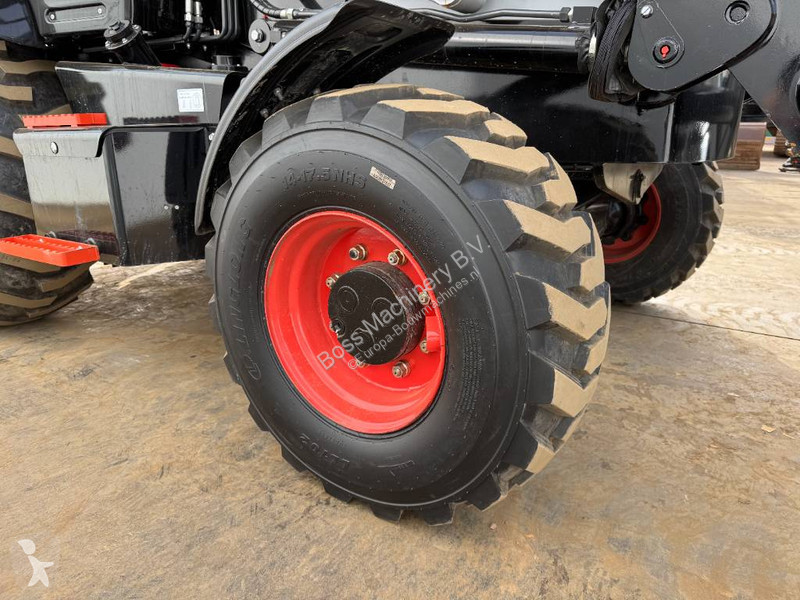 Rýpadlo-nakladač  420x 4WD - UNUSED! Telescopic...