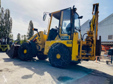Komatsu Tractopelle WB70 (NET DE TVA)