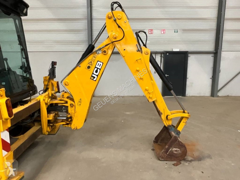 Retroescavadora JCB 2 CX Streetmaster 4WS