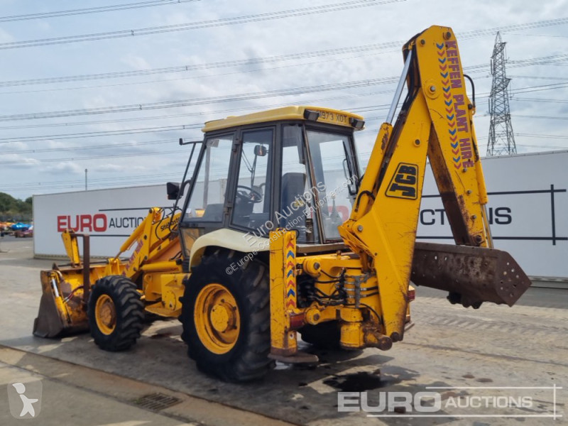 Retroescavadora JCB 3CX