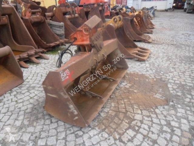 Rýpadlo-nakladač  ŁYŻKA SKARPÓWKA HYDRAULICZNA...