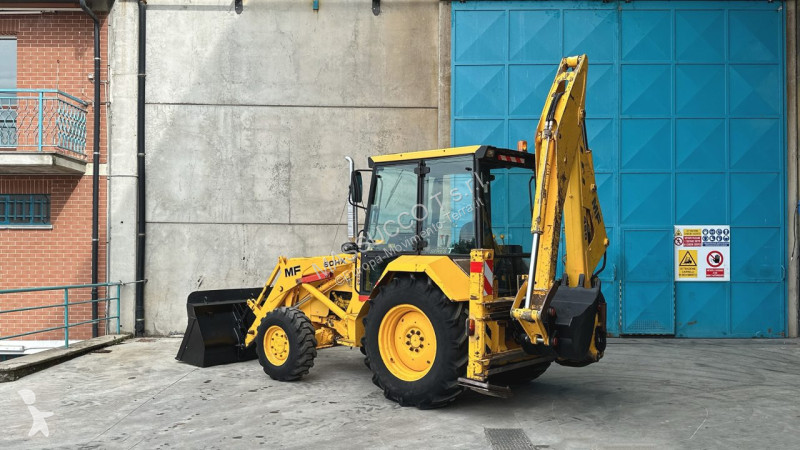Экскаватор-погрузчик MF Automation 60HX 4X4
