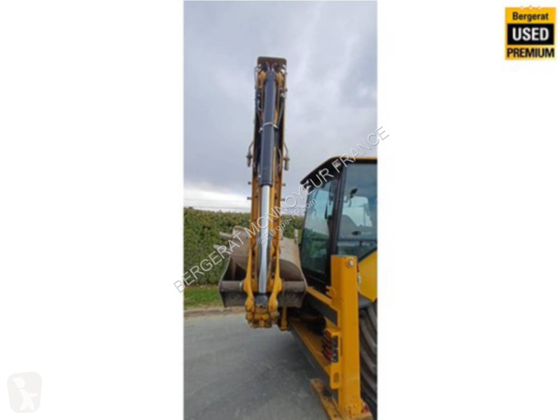 Retroexcavadora Caterpillar 432