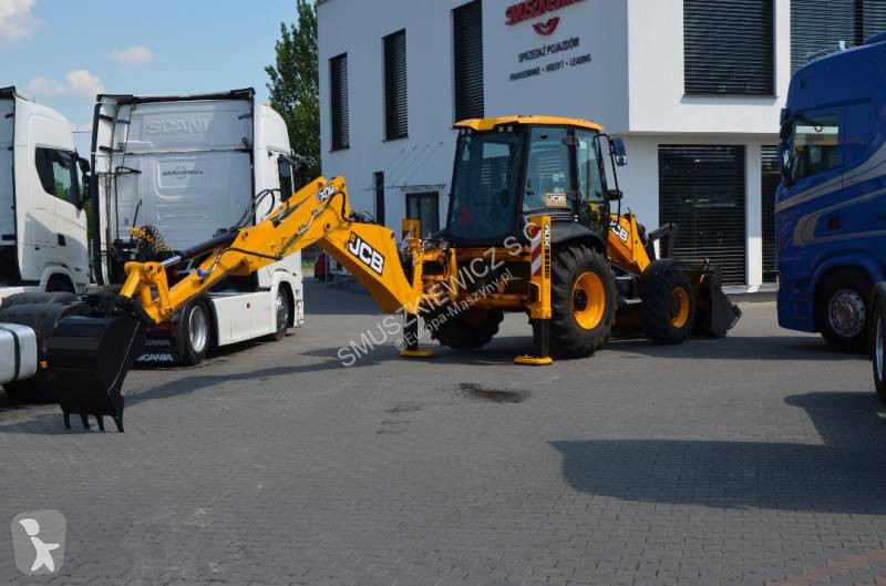 Traktor med grab JCB 2026r / SILNIK 4,8L 109km...