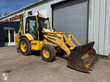 Pevný bagr Komatsu