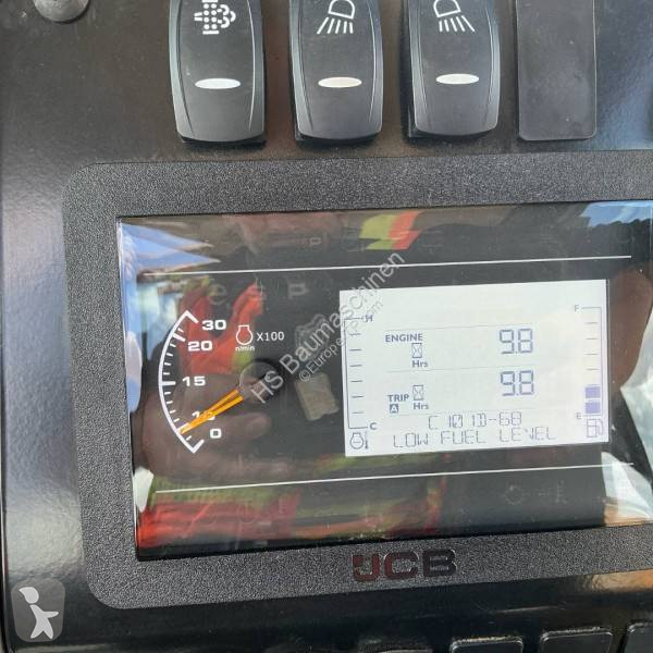 Traktor med grab JCB 3DX Plus 4×4