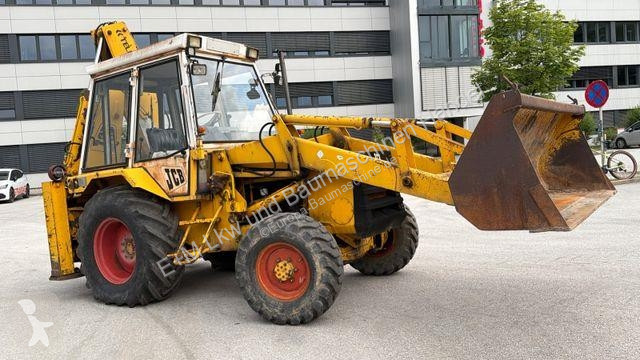 Rýpadlo-nakladač JCB Cx 3
