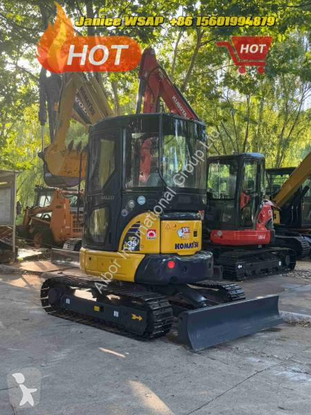 Lopatový nakládač Komatsu