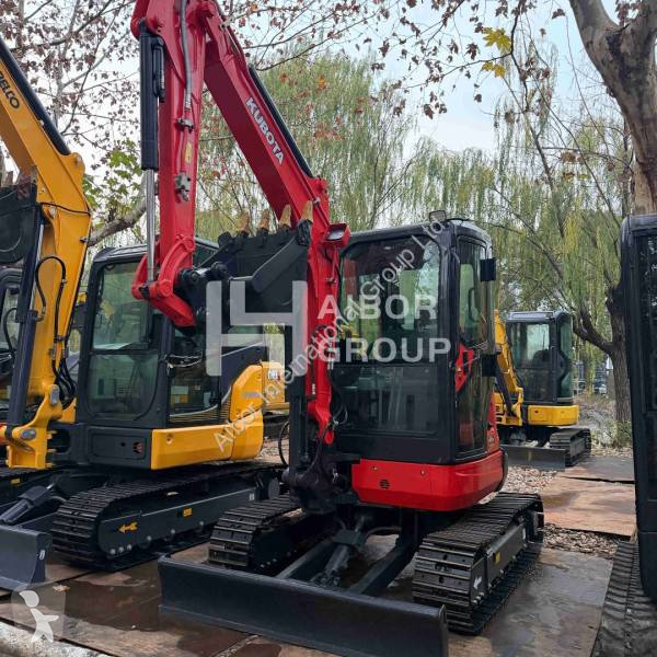 جرافة Kubota