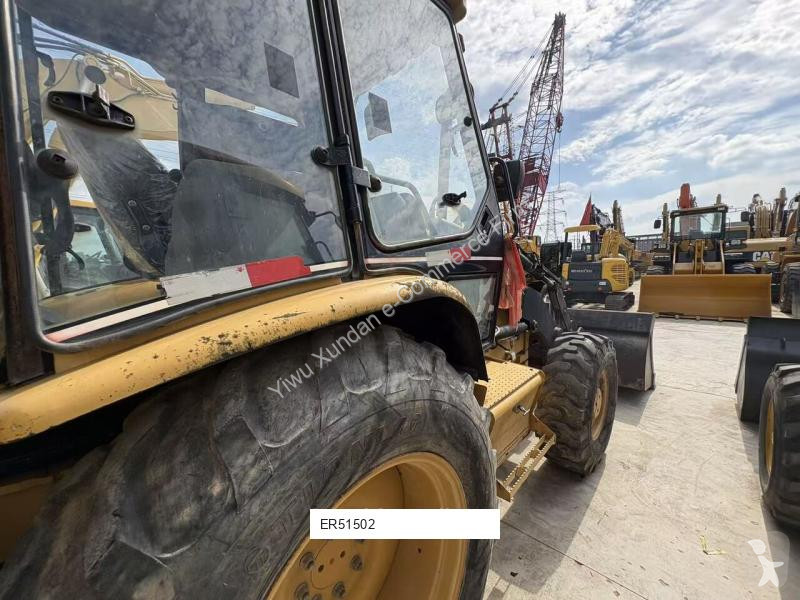 لودر حفار Caterpillar