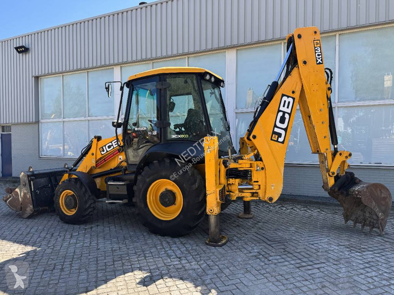 Traktor med grab JCB 3 CX 2017