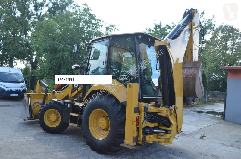 Экскаватор-погрузчик Caterpillar