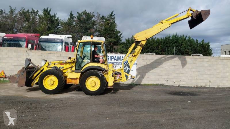 Tractopelle Komatsu
