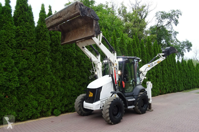 Buldoexcavator JCB 2CX 3CX