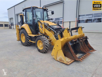 Retroexcavadora Caterpillar