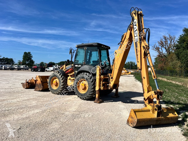 Buldoexcavator Case Super R