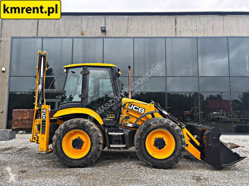Tractopelle JCB